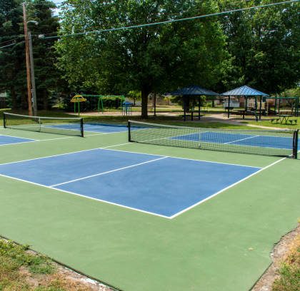 Entreprise construction terrain de tennis