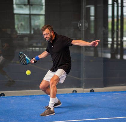 Constructeur court de padel